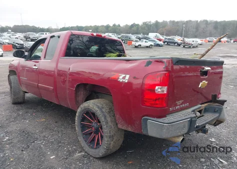 2007 Chevrolet Silverado 1500 Lt1 z USA, uszkodzony, nr VIN 2GCEK19JX71669943